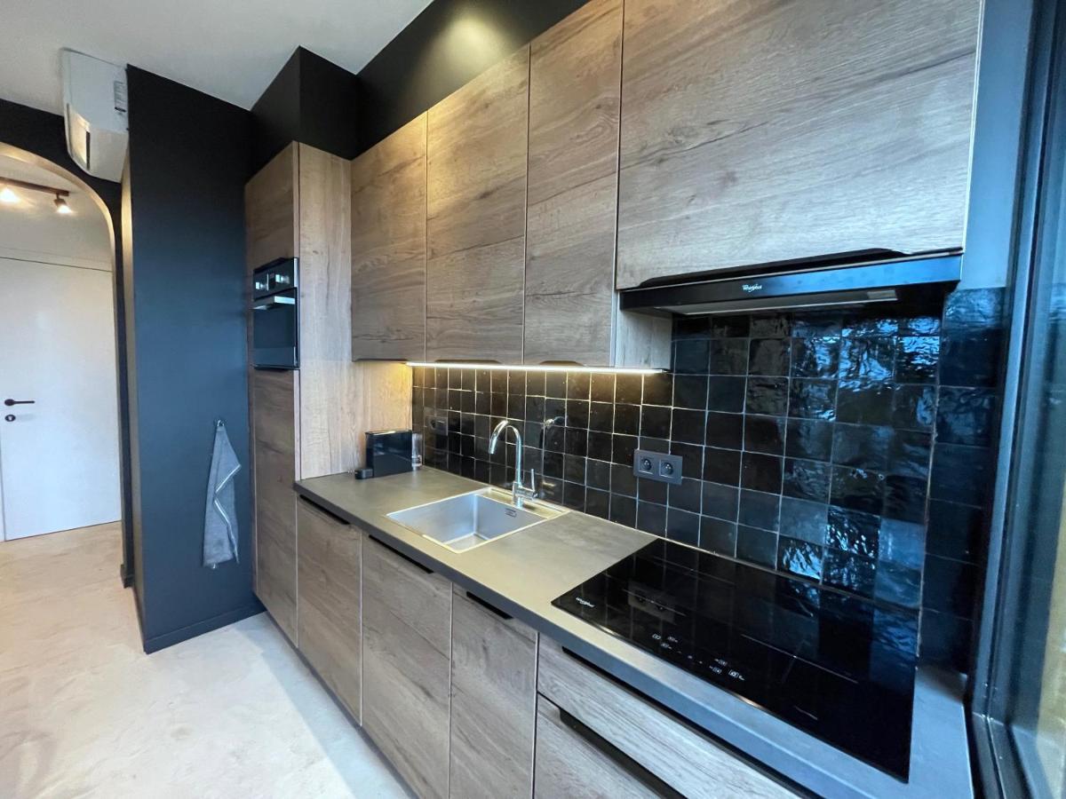 3 Room Luxury Design Apartment With Airconditioning, Close To Gent St-Pieters Station Kültér fotó